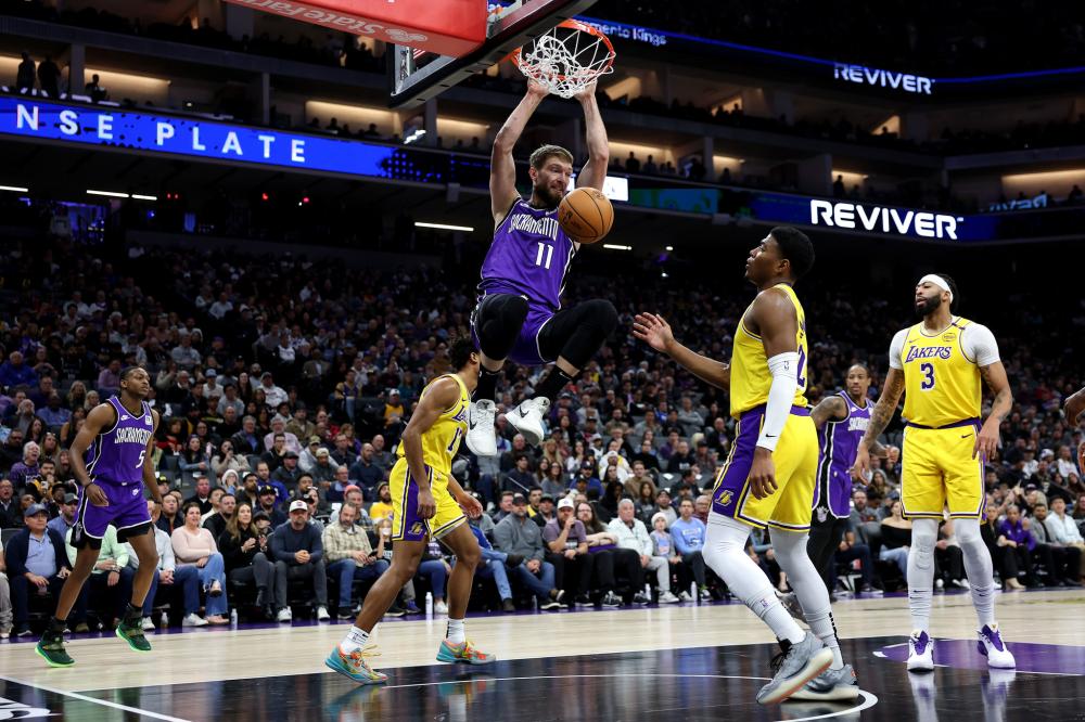 前效力于沙 前效力于沙